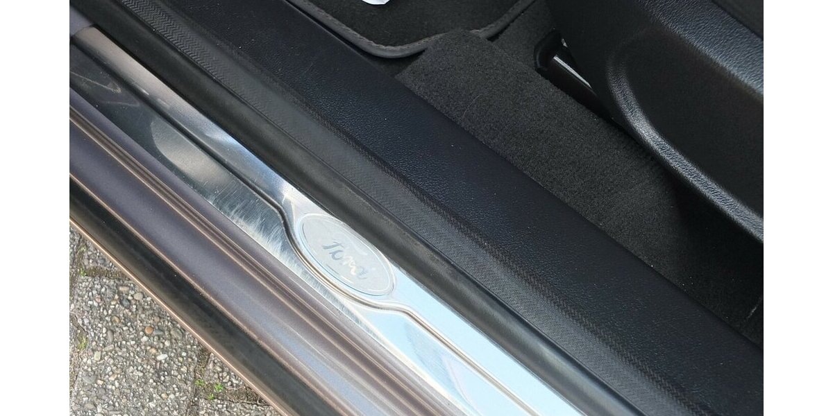 Ford Mondeo 2.0TDCi AUTOMATIC-PROBLEME NAVI XENON PDC B 143.215 km 6.900 &euro; Köln 50858