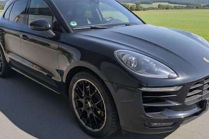 Porsche Macan 237.800 km 24.500 € köln 51109