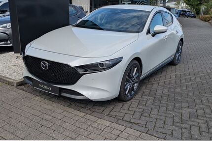 Mazda 3 4.331 km 25.488 &euro; Monheim 40789
