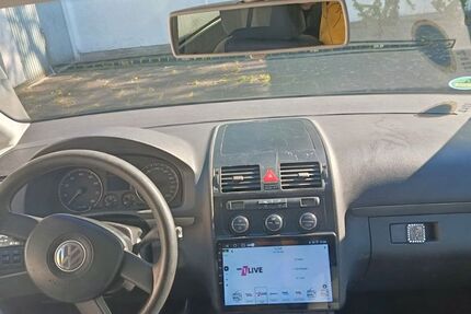 VW Touran 223.000 km 2.500 &euro; Köln 50829