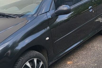Peugeot 206 141.000 km 1.300 &euro; Köln 51149