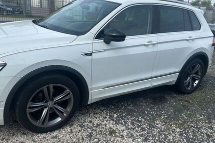 VW Tiguan 199.999 km 15.999 &euro; Troisdorf 53842