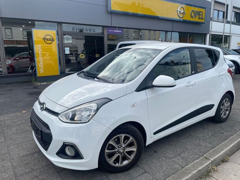 i10
