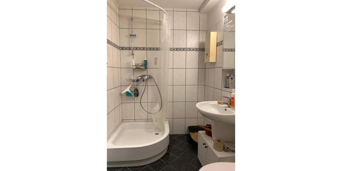 Etagenwohnung Bonn Poppelsdorf - 2 Zimmer, 85 m&sup2;, 1.200&euro; | Angebot:25551499