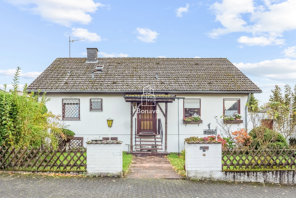 Haus zum Kaufen in Königswinter 275.000 € 112 m² 4 zimmer