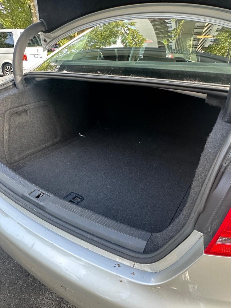 Audi A4 137.484 km 8.350 € Düsseldorf 40213