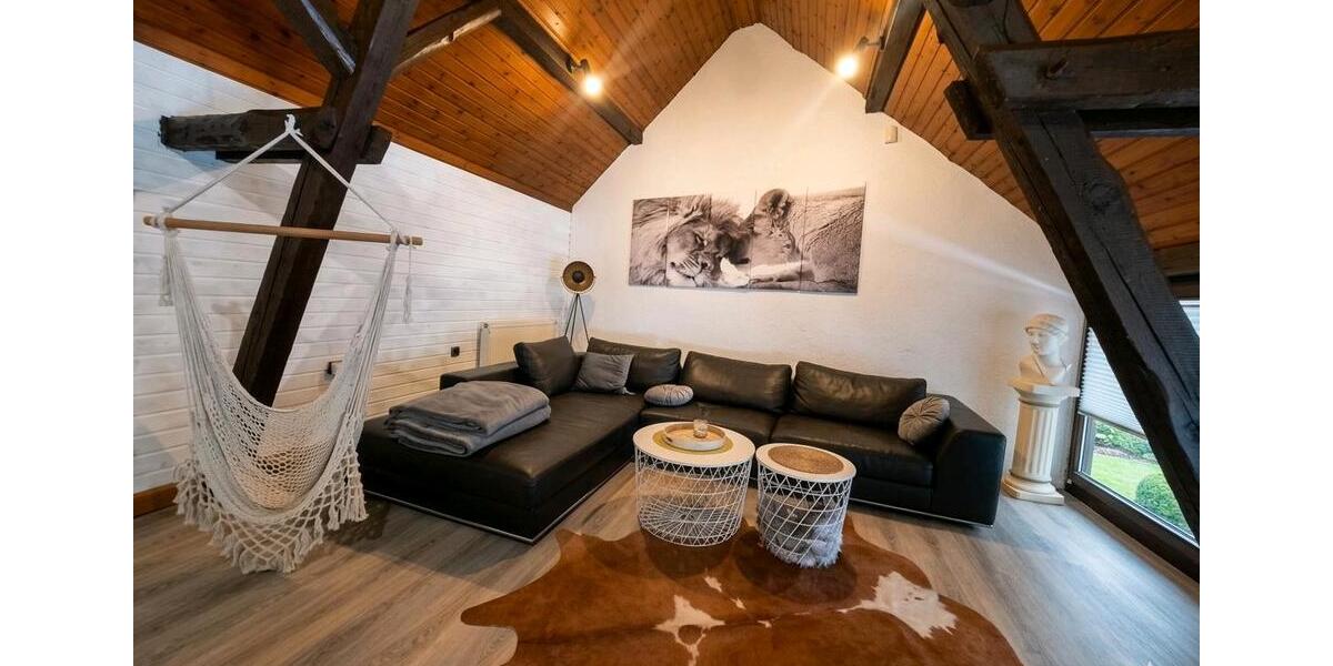 Einfamilienhaus Köln - 16 Zimmer, 770 m&sup2;, 449.000&euro; | Angebot:26455229
