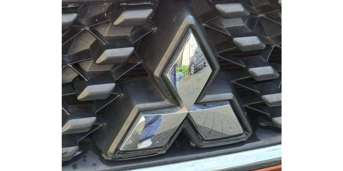 Mitsubishi Space Star 29.000 km 9.600 &euro; Rösrath 51503