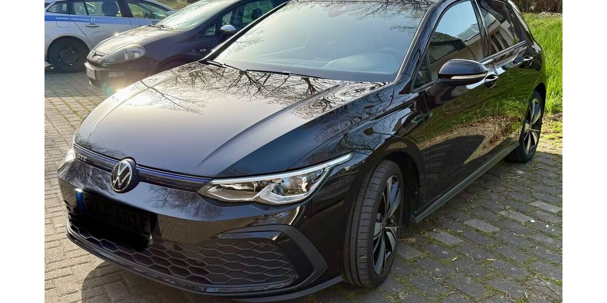 VW Golf 25.618 km 24.550 &euro; Troisdorf 53844