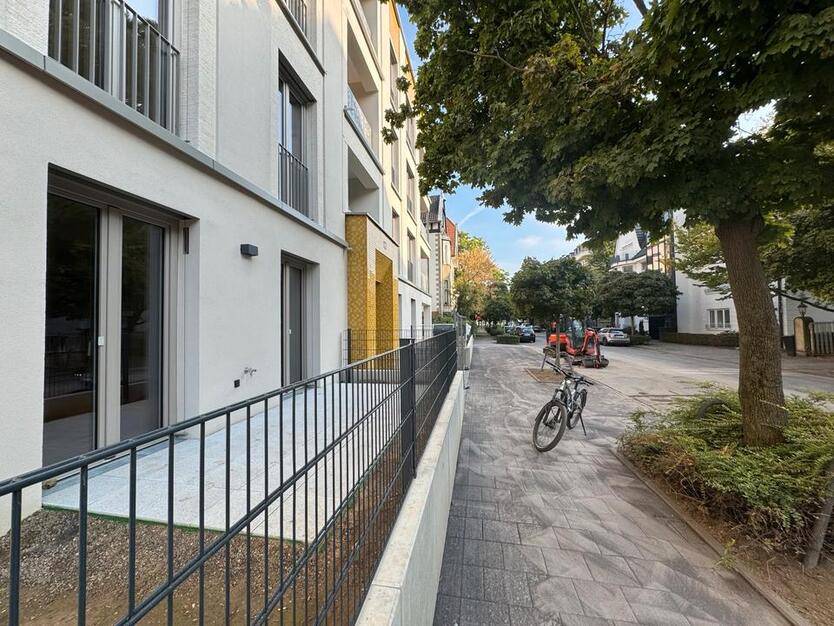 Neubau-Apartment mit großer Terrasse im beliebten Agnesviertel zimmer