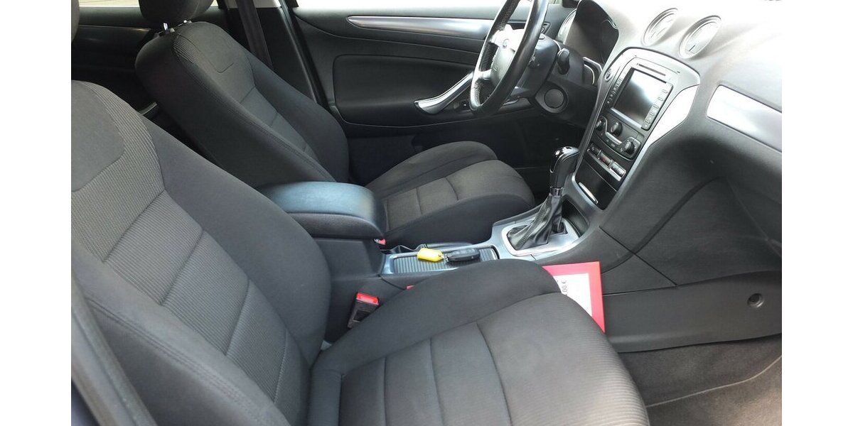 Ford Mondeo 2.0TDCi AUTOMATIC-PROBLEME NAVI XENON PDC B 143.215 km 6.900 &euro; Köln 50858