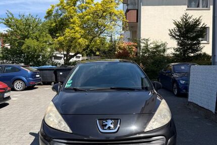 Peugeot 207 236.000 km 1.100 &euro; Bergisch Gladbach 51469