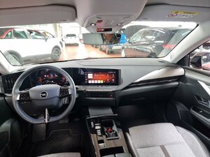 Opel Astra Business Elegance Plug-in-Hybrid AHK gr. Onb 43.080 km 20.980 &euro; HAAN 42781