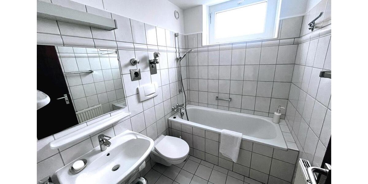 Etagenwohnung Köln Nippes - 3 Zimmer, 86 m&sup2;, 340.000&euro; | Angebot:27023356