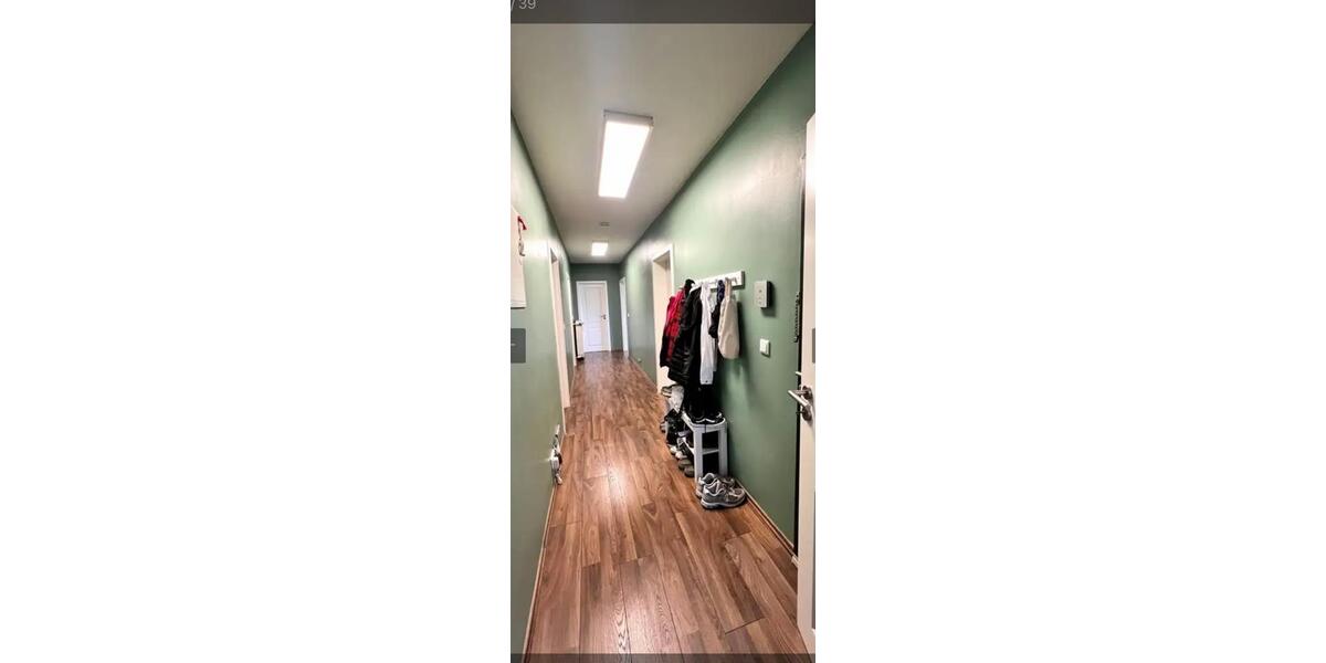 Etagenwohnung Solingen Wald - 4 Zimmer, 104 m&sup2;, 1.500&euro; | Angebot:27566171