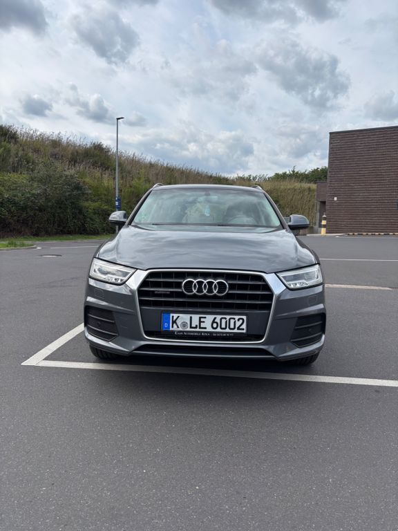 Audi Q3 89.000 km 18.499 € Köln 51065