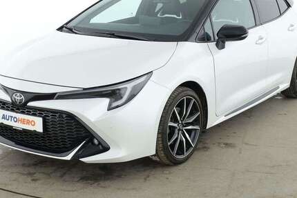 Toyota Corolla 19.355 km 29.420 &euro; Köln 50739