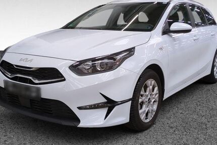 Kia ceed Sportswagon 3.950 km 23.780 &euro; Overath 51491
