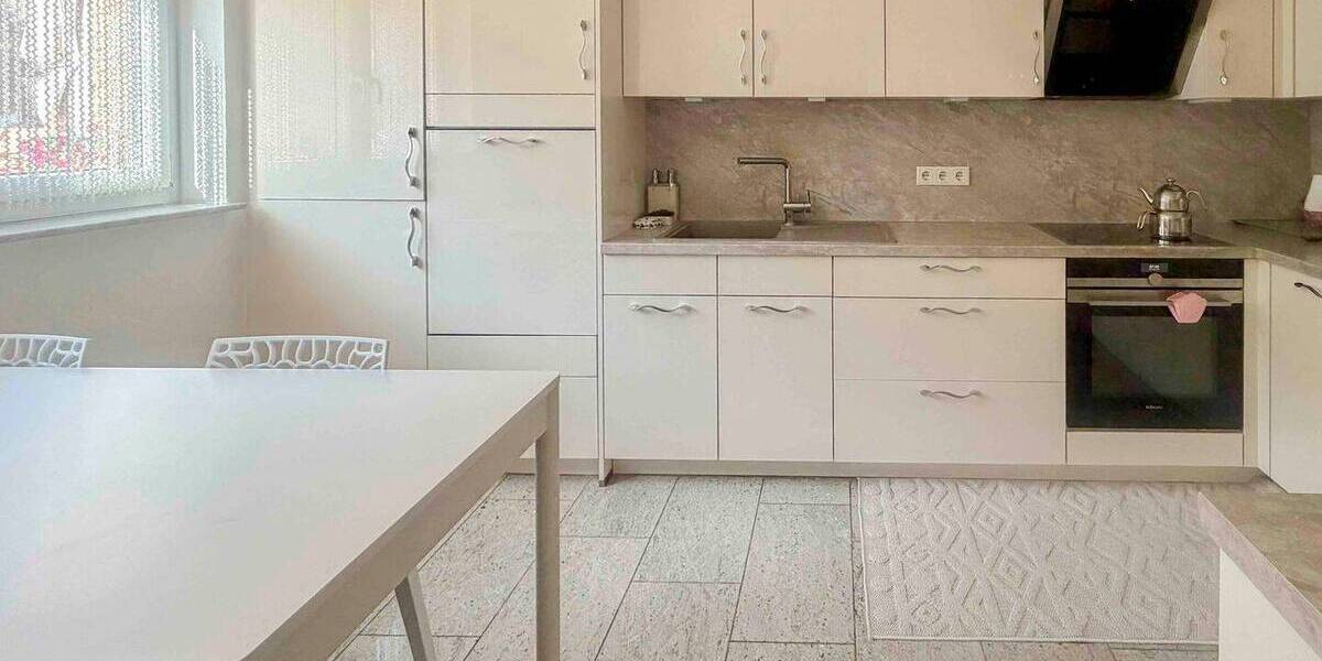 Reihenmittelhaus Köln Blumenberg - 7 Zimmer, 194 m&sup2;, 665.000&euro; | Angebot:26307593