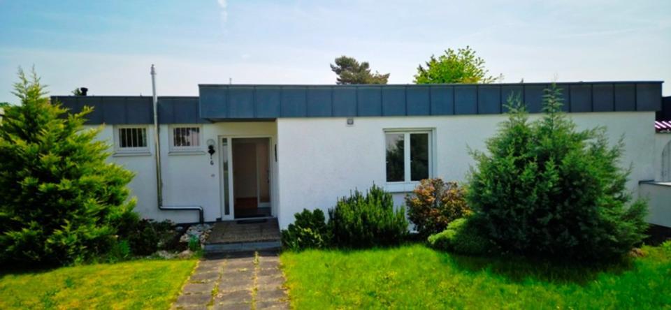 Wohnen auf einer Ebene Sanierter Bungalow in Rondorf