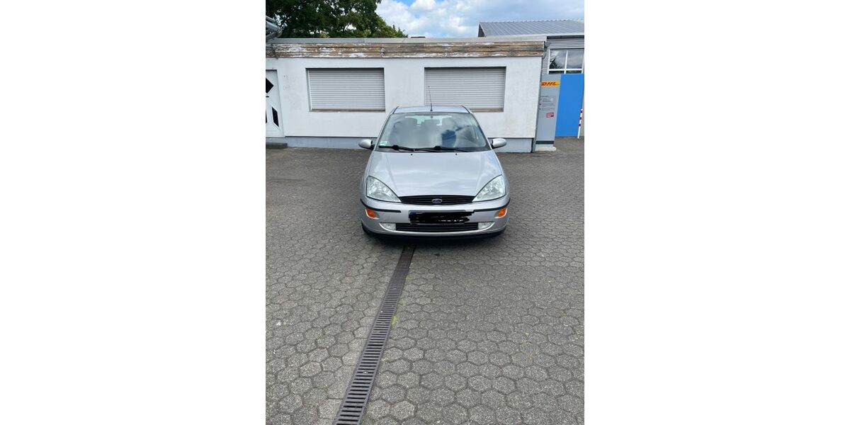 Ford Focus 181.230 km 1.600 &euro; Sankt Augustin 53757