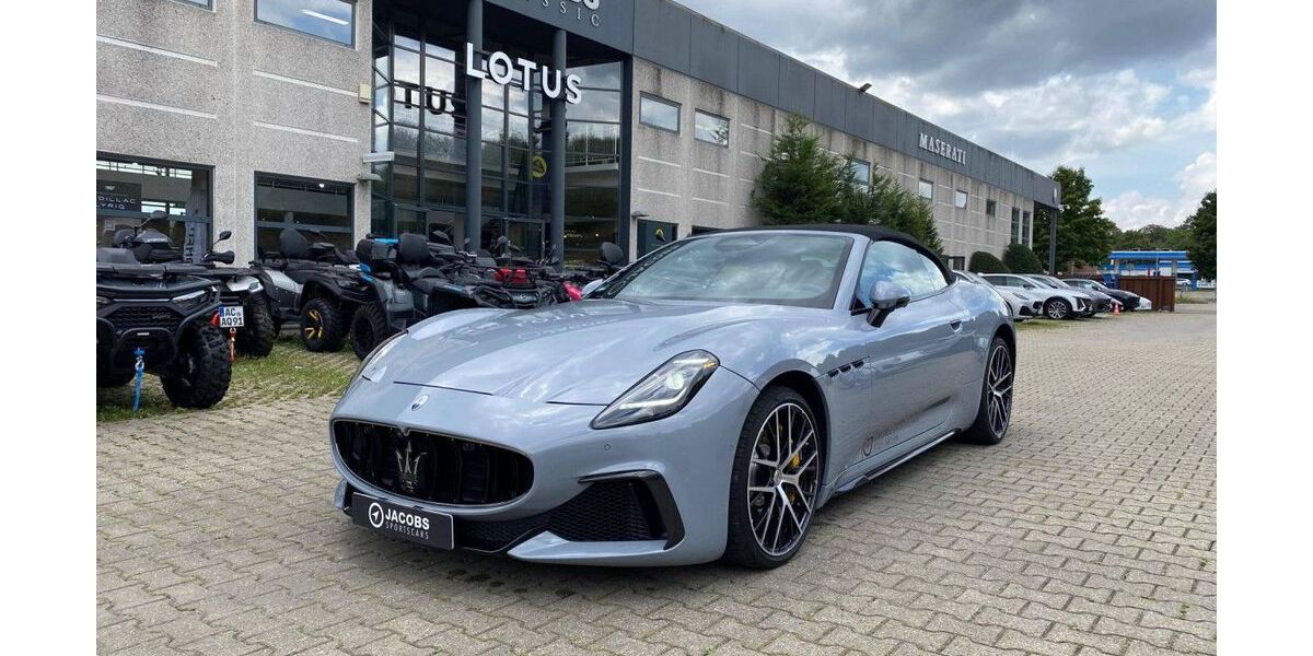 Maserati GranCabrio 15.000 km 169.980 &euro; Köln 50829