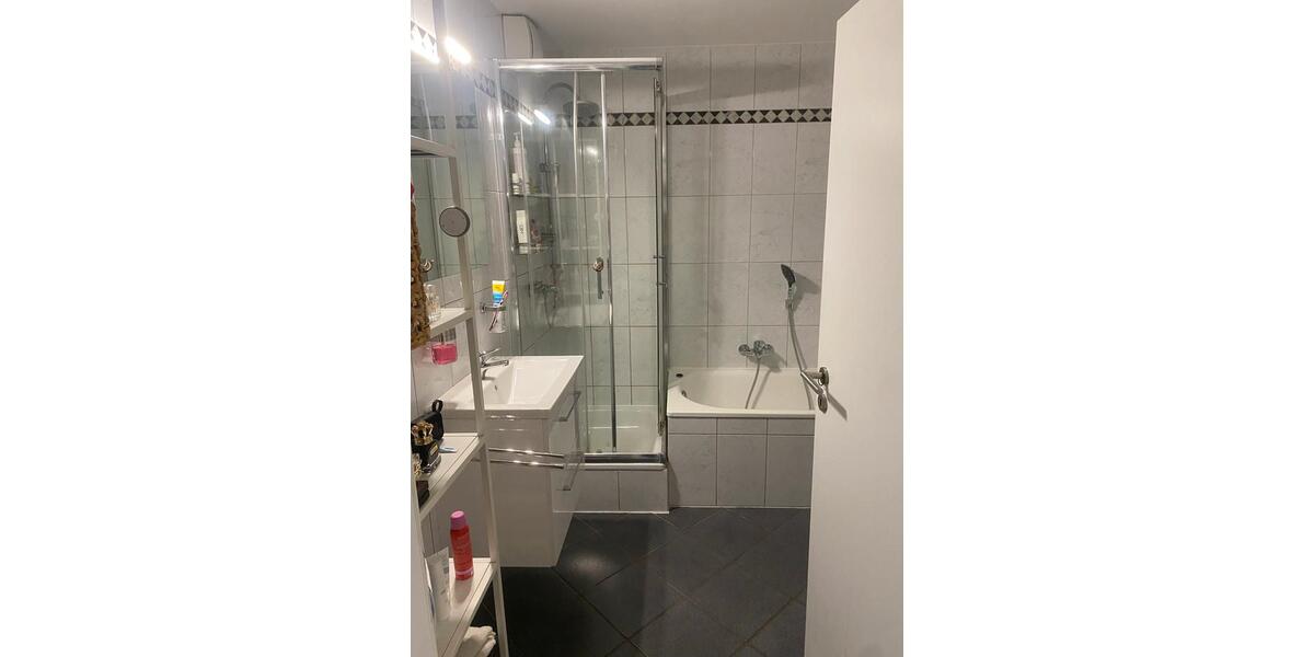 Erdgeschoßwohnung Bergheim Auenheim - 3 Zimmer, 80 m&sup2;, 1.190&euro; | Angebot:27604796