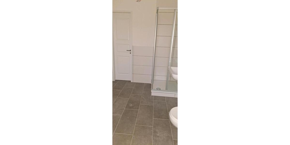 Dachgeschoßwohnung Erftstadt - 3 Zimmer, 85 m&sup2;, 1.000&euro; | Angebot:26231184