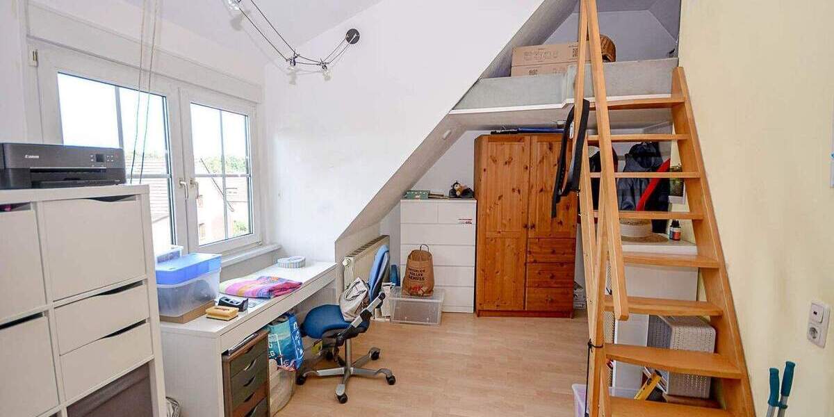 Etagenwohnung Brühl - 4 Zimmer, 124 m&sup2;, 330.000&euro; | Angebot:24251865