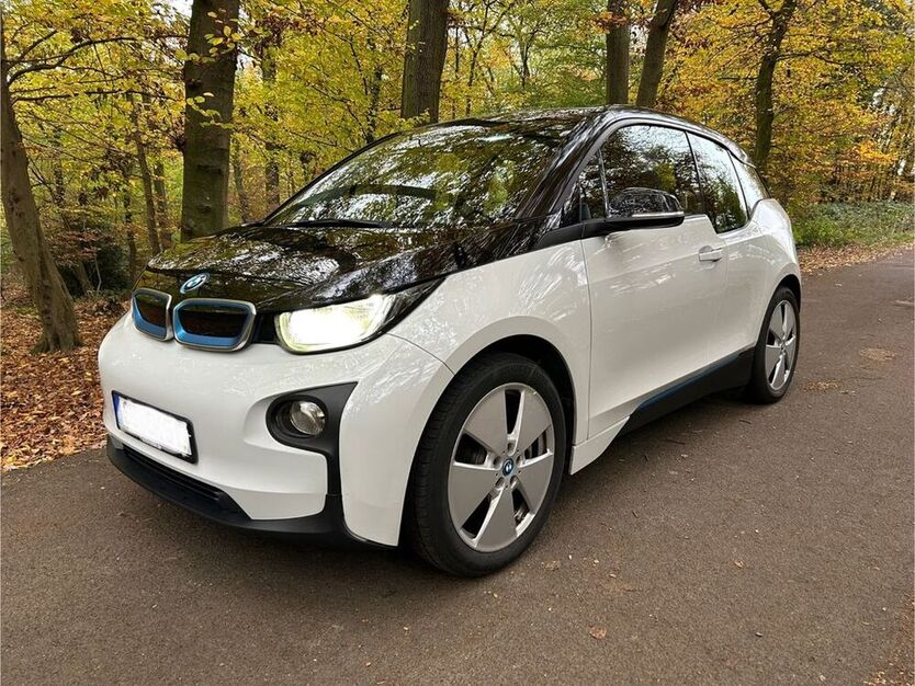 i3