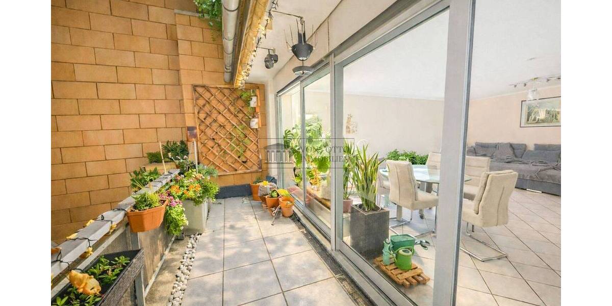 Etagenwohnung Köln Weiden - 3 Zimmer, 98 m&sup2;, 389.000&euro; | Angebot:26629125