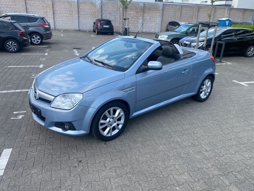 Opel Tigra 176.000 km 1.800 € Köln 50739