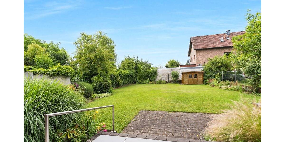 Einfamilienhaus Erftstadt Blessem - 9 Zimmer, 257 m&sup2;, 499.000&euro; | Angebot:26929560