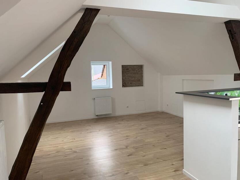 Dachgeschosswohnung in Wissersheim zimmer