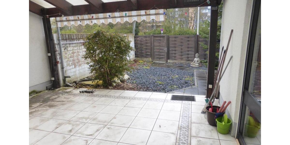 Reihenhaus Bonn Tannenbusch - 3 Zimmer, 110 m&sup2;, 425.000&euro; | Angebot:26322240