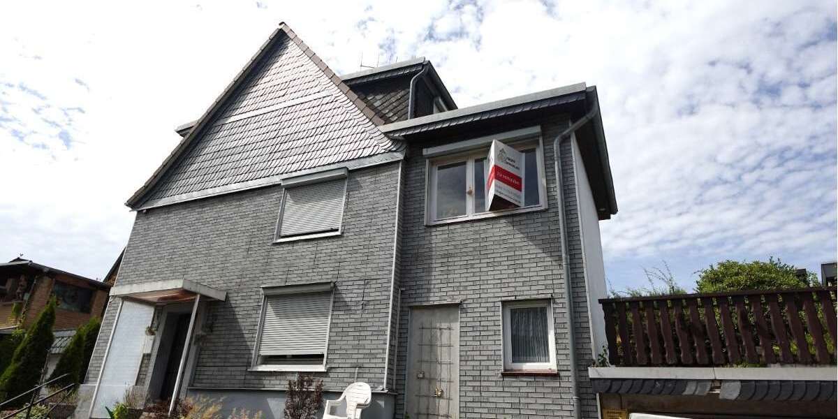 Einfamilienhaus Solingen Central - 5 Zimmer, 115 m&sup2;, 205.000&euro; | Angebot:27320881