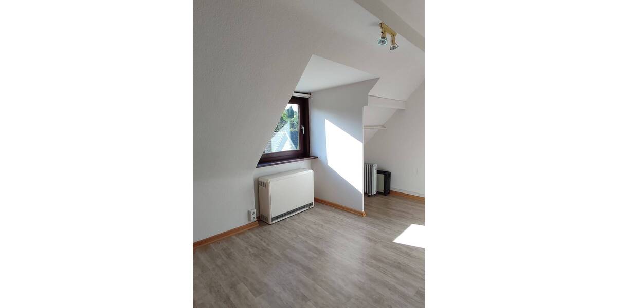 Etagenwohnung Hennef (Sieg) Hennef - 3 Zimmer, 42 m&sup2;, 490&euro; | Angebot:26257302