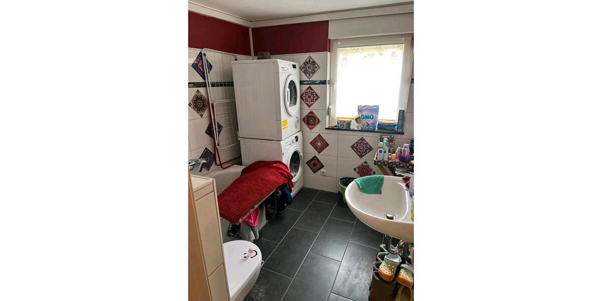 Hochparterre Leverkusen Bürrig - 1 Zimmer, 49 m&sup2;, 710&euro; | Angebot:26286329