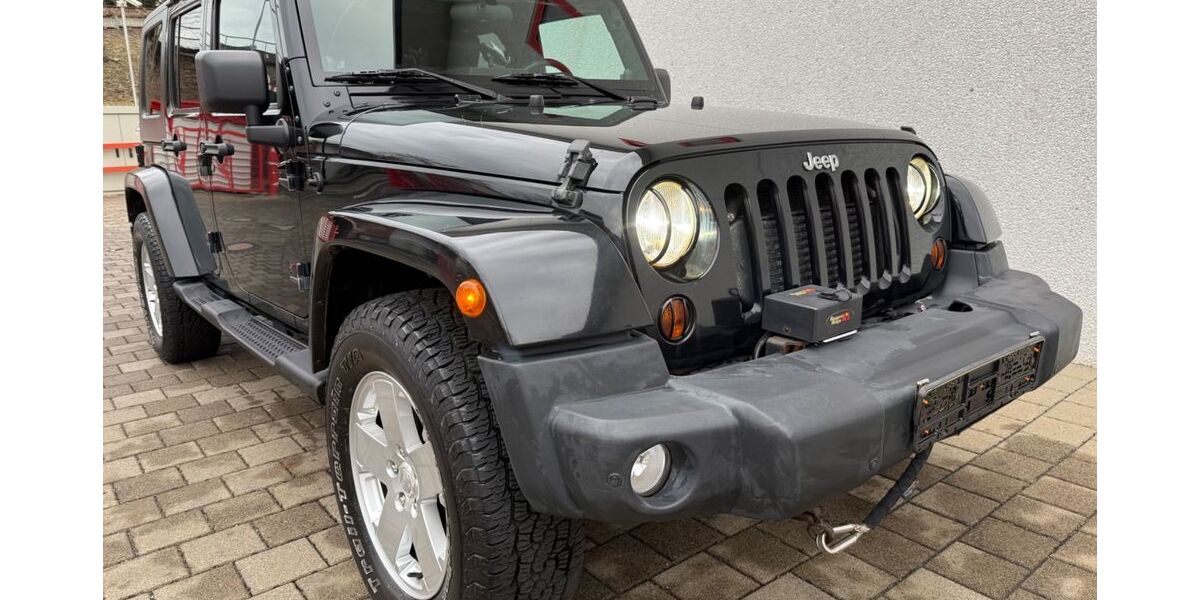 Jeep Wrangler 183.000 km 17.790 € Bergisch Gladbach 51467