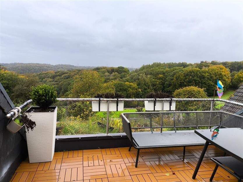 Ein Zuhause mit Weitblick- großzügige Maisonette mit Kamin und Loggia 3 zimmer