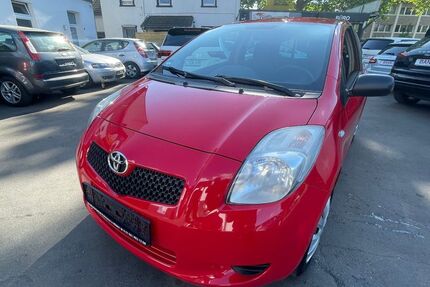 Toyota Yaris 141.269 km 3.600 &euro; Hilden 40724