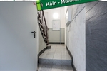 Entkernte Erdgeschoss-Wohnung mit eigenem Garten