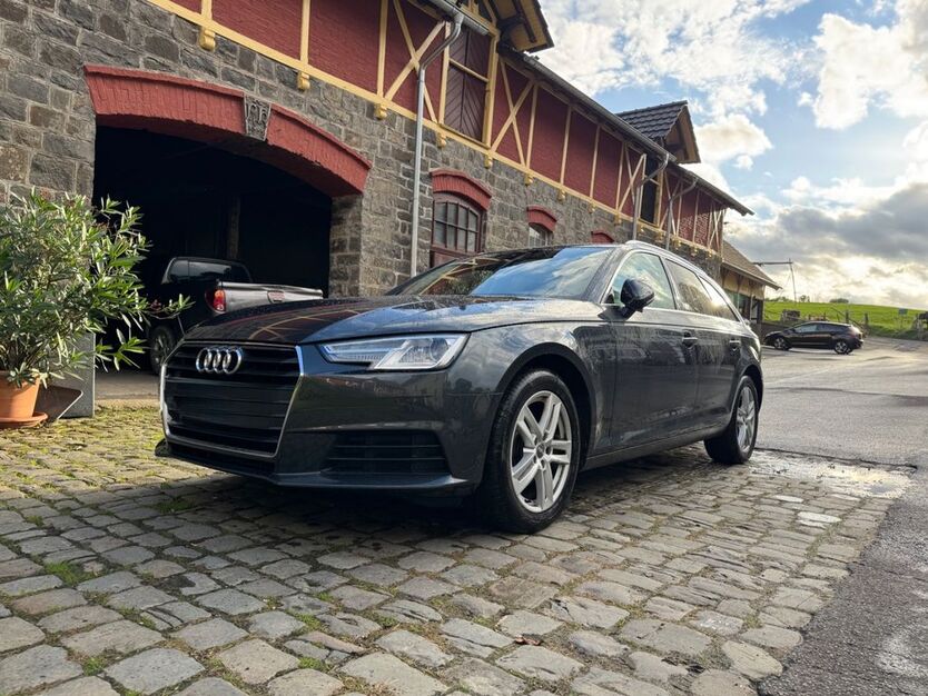 Audi A4 130.000 km 17.400 € Engelskirchen 51766