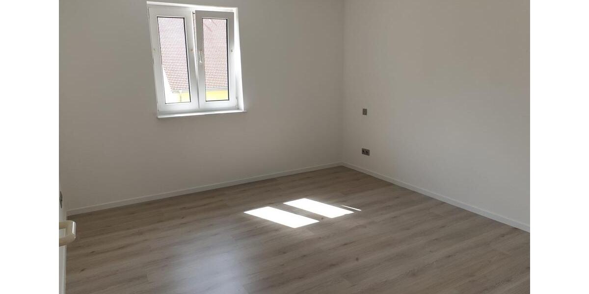 Etagenwohnung Köln Nippes - 3 Zimmer, 98 m&sup2;, 349.000&euro; | Angebot:26945416