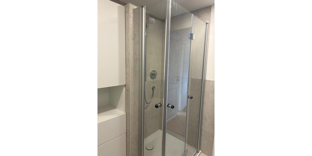 Etagenwohnung Köln Lindenthal - 3 Zimmer, 80 m&sup2;, 595.000&euro; | Angebot:26381432