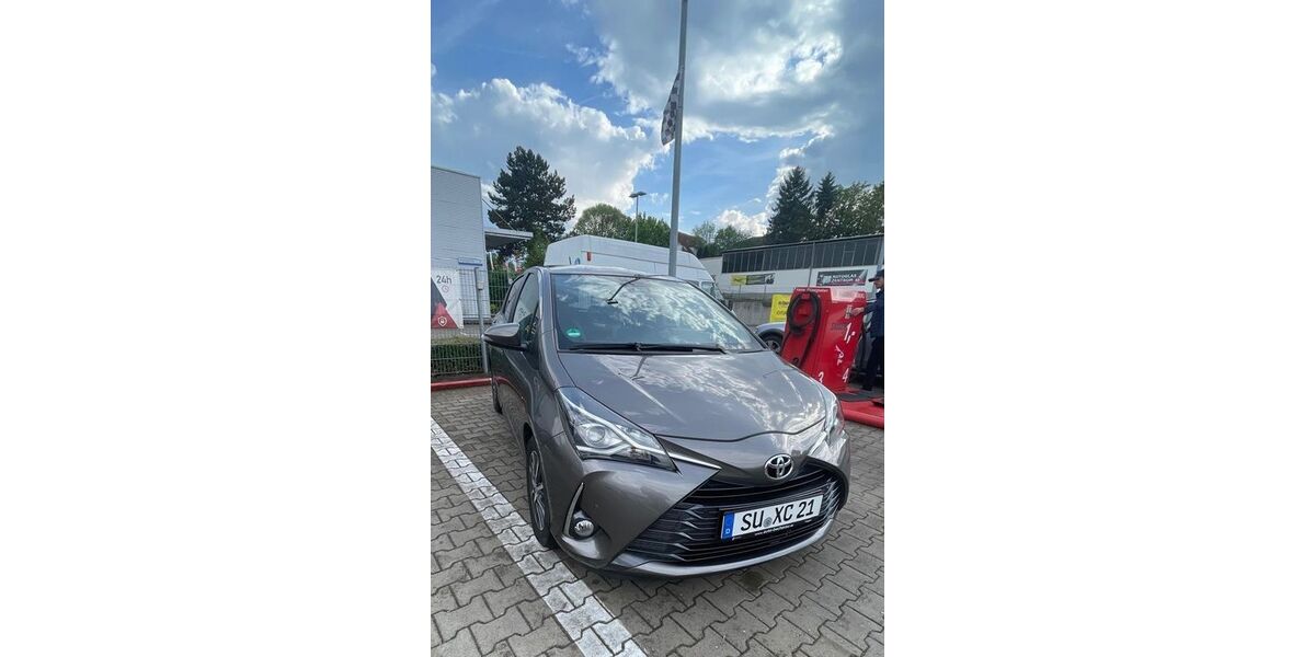 Toyota Yaris 40.000 km 16.000 &euro; Siegburg 53721