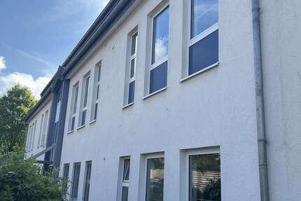 Büro in Bergisch Gladbach 1.395 € 147 m² zimmer