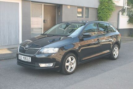 Skoda Rapid 142.000 km 6.950 &euro; Köln 50739