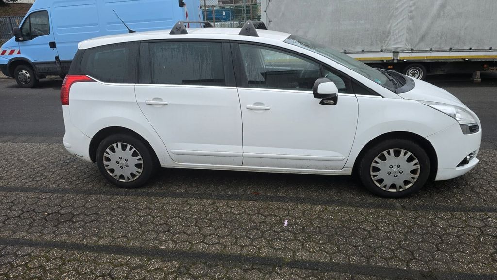 Peugeot 5008 207.500 km 2.850 &euro; Bonn 53225