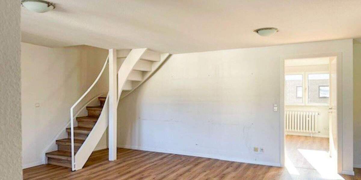 Etagenwohnung Köln / Braunsfeld Braunsfeld - 3 Zimmer, 95 m&sup2;, 1.500&euro; | Angebot:25107309